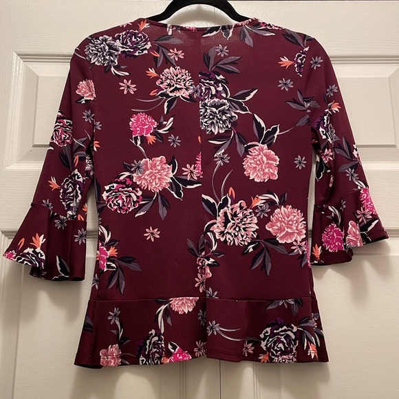 Girls candies, burgundy blouse with flower design - Picture 5 of 5